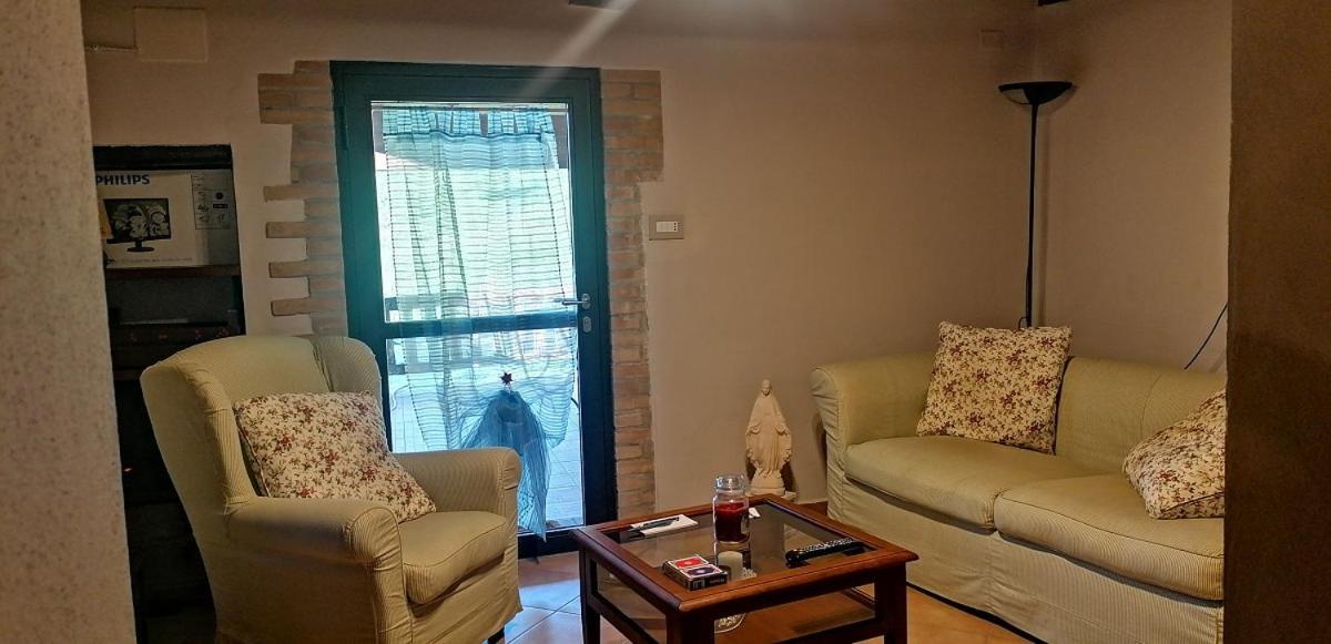Fattoria Branciana Bed and Breakfast Rossena Buitenkant foto