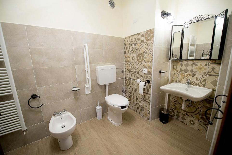 Fattoria Branciana Bed and Breakfast Rossena Buitenkant foto